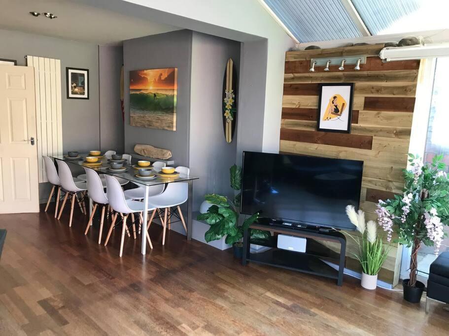 The Beach House South - Blackpool - Entire Holiday Home Экстерьер фото