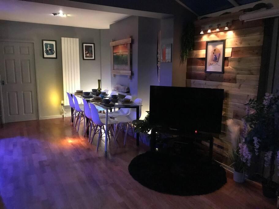 The Beach House South - Blackpool - Entire Holiday Home Экстерьер фото
