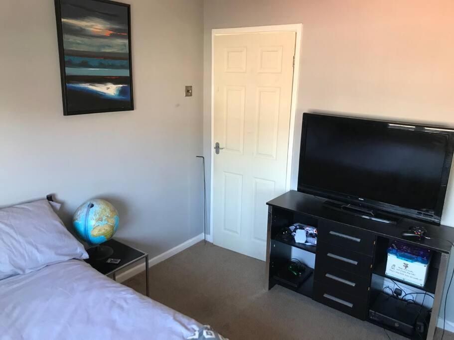 The Beach House South - Blackpool - Entire Holiday Home Экстерьер фото